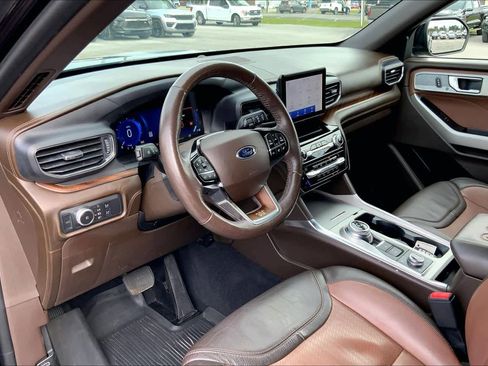 Certified 2021 Ford Explorer King Ranch image 18