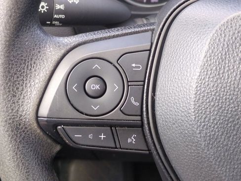 Used 2023 Toyota RAV4 XLE image 23