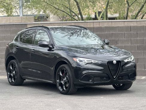 Used 2024 Alfa Romeo Stelvio AWD image 2