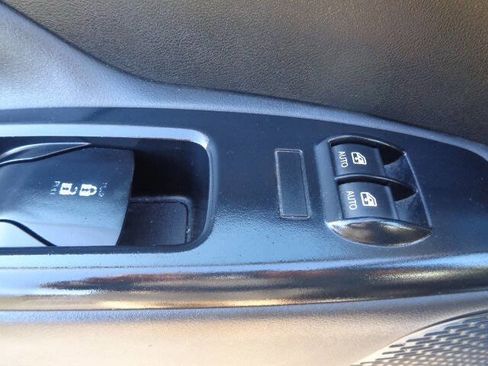 Used 2020 RAM ProMaster City Tradesman image 13