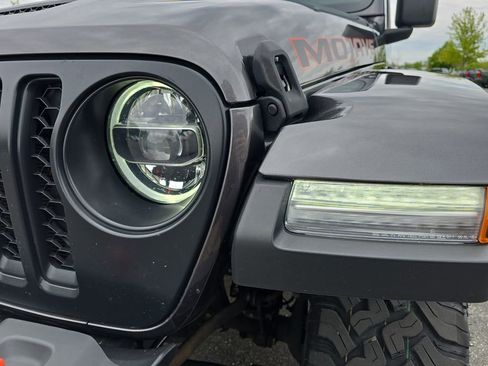 Used 2022 Jeep Gladiator Mojave w/ Dual Top Group AWD/4WD image 31