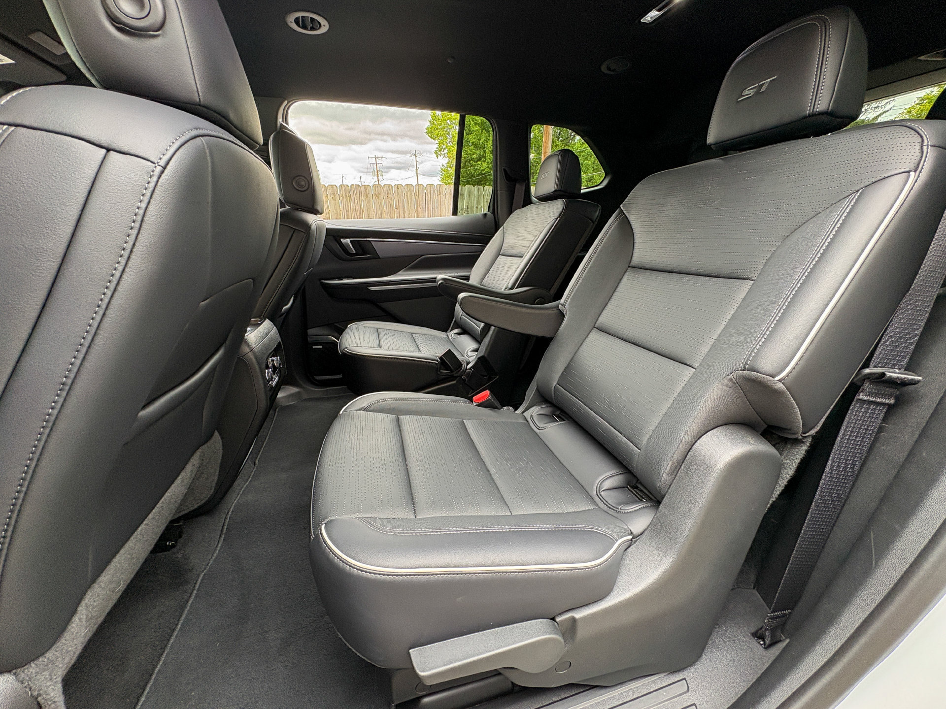 Used 2026 Buick Enclave Sport Touring FWD image 24