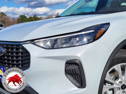 New 2026 Ford Escape Active image 10