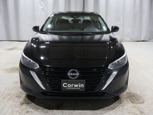 Used 2024 Nissan Sentra S image 7