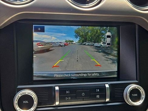 Used 2022 Ford Mustang Premium RWD image 13