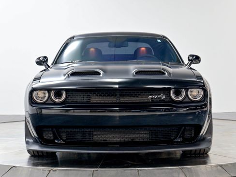 Used 2023 Dodge Challenger SRT Hellcat RWD image 43