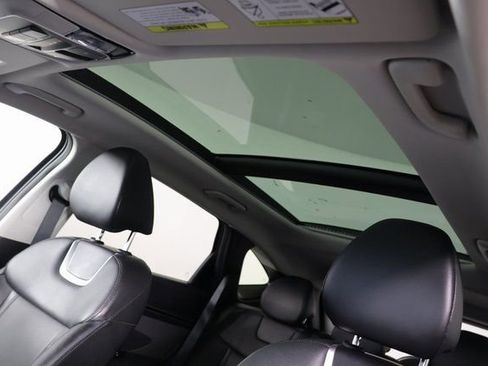 Certified 2024 Hyundai Tucson Limited image 18