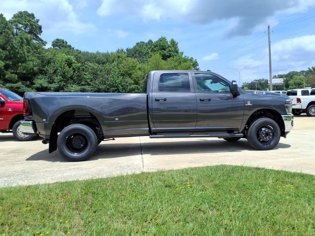 New 2026 RAM 3500 Tradesman AWD/4WD image 2