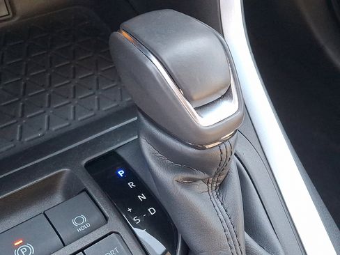 Certified 2023 Toyota RAV4 XLE Premium image 15