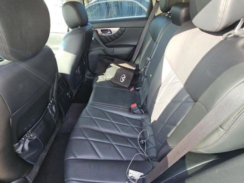 Used 2009 INFINITI FX35 2WD w/ Navigation Pkg image 12