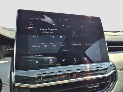 Used 2022 Jeep Compass Limited w/ Sun and Sound Group image 16