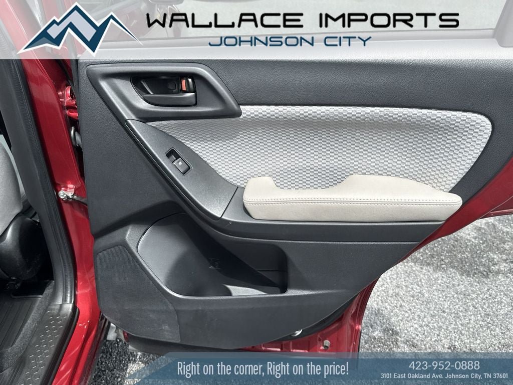 Used 2018 Subaru Forester 2.5i Premium w/ Protection Package #1 AWD/4WD image 39