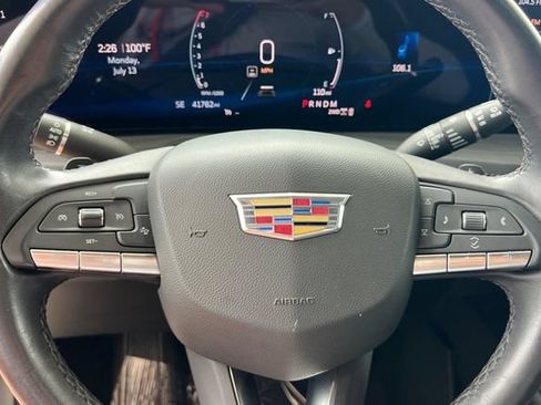 Used 2024 Cadillac XT4 Premium Luxury AWD/4WD image 31