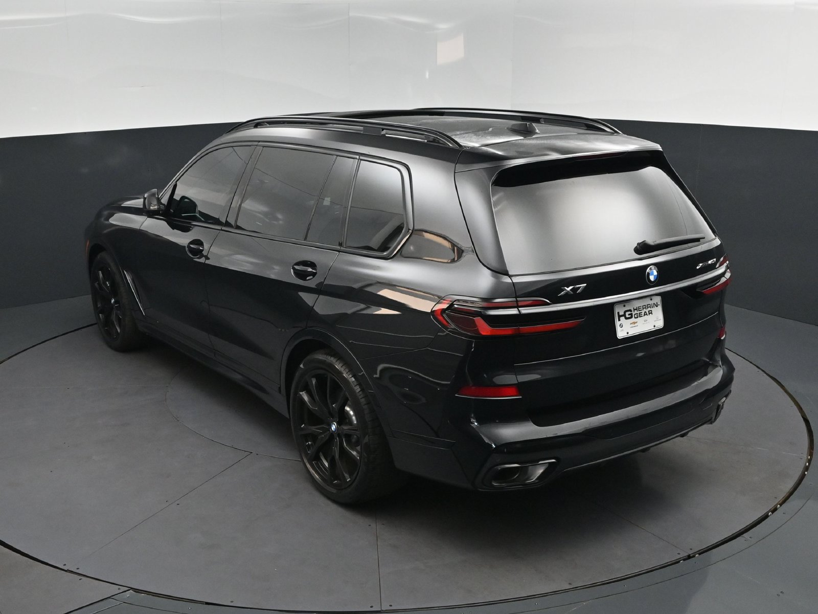 Certified 2026 BMW X7 xDrive40i w/ M Sport Package AWD/4WD image 33