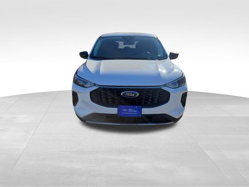Certified 2023 Ford Escape Active image 9