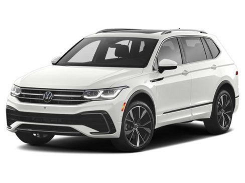 Used 2022 Volkswagen Tiguan S FWD image 1