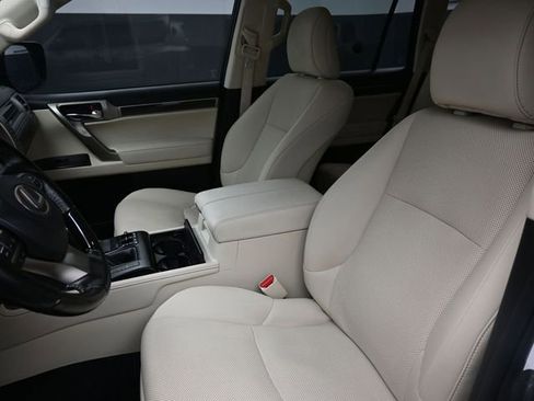 Used 2021 Lexus GX 460 Premium image 9