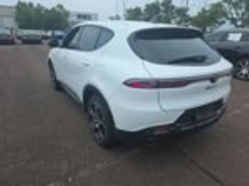 Used 2024 Alfa Romeo Tonale Veloce w/ Active Assist Package AWD/4WD image 6