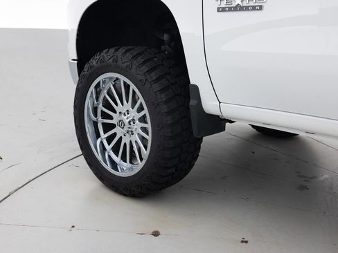 Used 2022 Chevrolet Silverado 1500 LTZ w/ LTZ Premium Texas Edition image 18