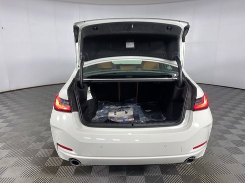 New 2025 BMW 330i xDrive Sedan w/ Convenience Package image 23