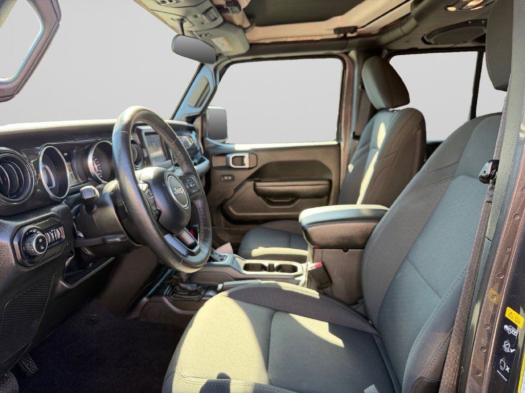 Used 2022 Jeep Gladiator Sport AWD/4WD image 10
