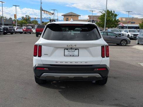 Used 2022 Kia Sorento SX Prestige w/ Rust Color Package AWD/4WD image 7