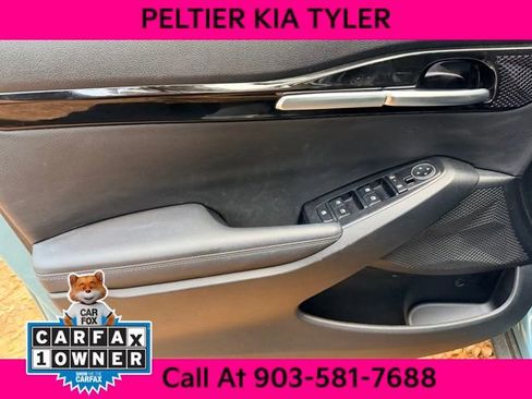 Certified 2025 Kia Seltos S image 17