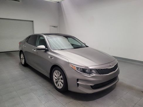 Used 2016 Kia Optima EX w/ Premium Package FWD image 13
