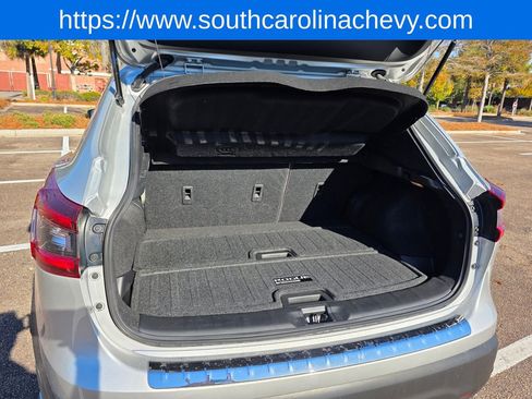 Used 2022 Nissan Rogue Sport SL w/ Premium Package image 35