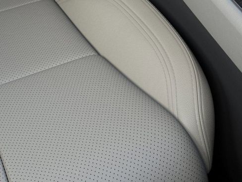 New 2025 Lincoln Aviator Reserve w/ Equipment Group 201A image 16