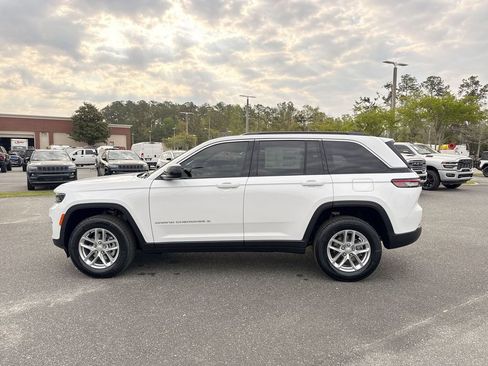 New 2026 Jeep Grand Cherokee Laredo X RWD image 6