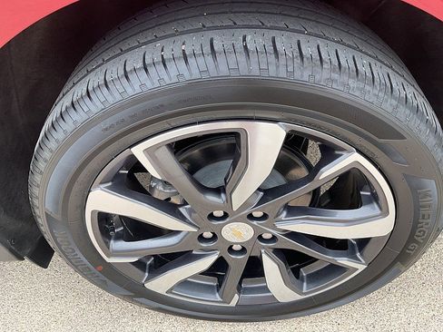 Used 2022 Chevrolet Equinox Premier AWD/4WD image 11