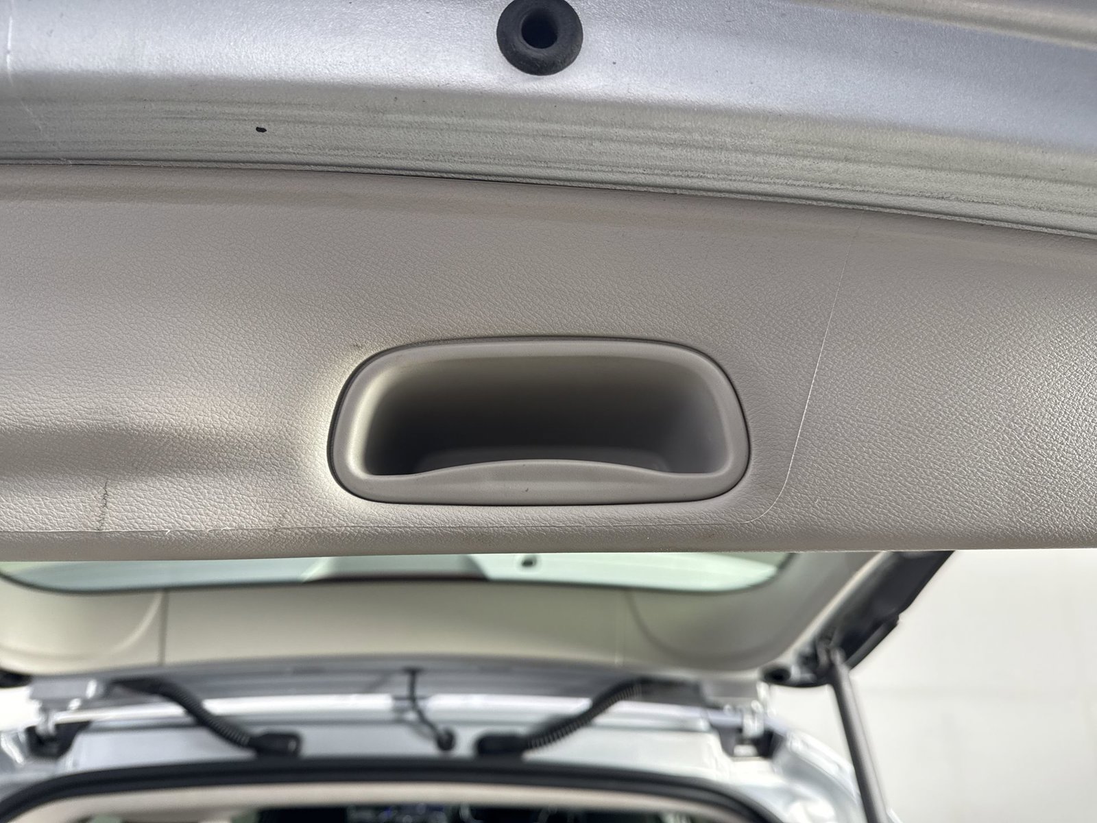 Used 2023 Chrysler Pacifica Limited FWD image 35