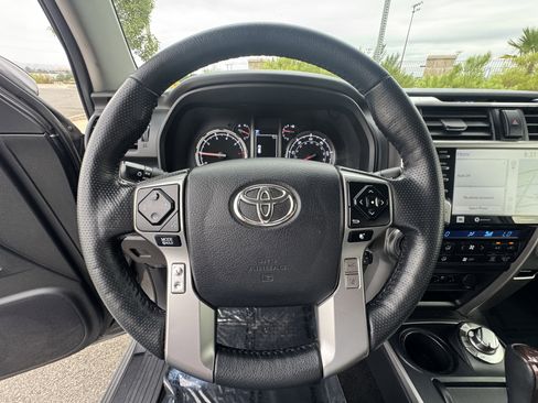 Used 2023 Toyota 4Runner Limited image 22