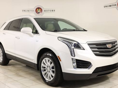 Used 2018 Cadillac XT5 FWD image 38