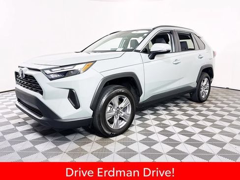 Used 2023 Toyota RAV4 XLE w/ Convenience Package AWD/4WD image 3