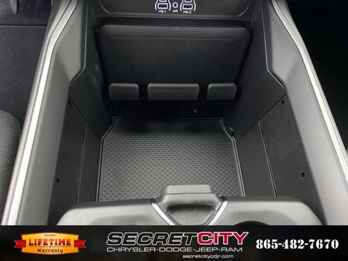 New 2026 RAM 1500 Express AWD/4WD image 25