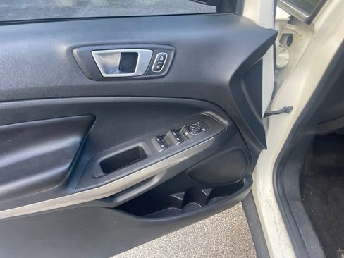 Used 2020 Ford EcoSport Titanium FWD image 12