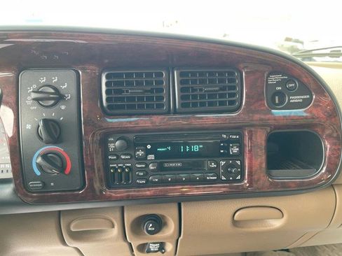 Used 1999 Dodge Ram 1500 Truck 4x4 Quad Cab image 37