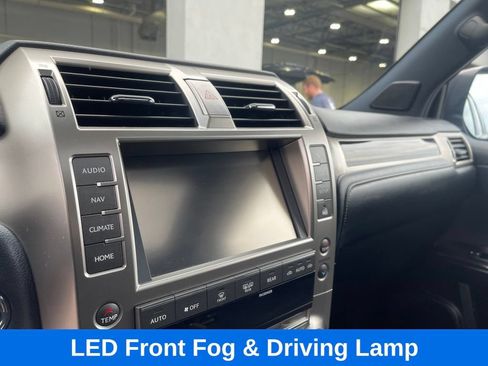 Used 2021 Lexus GX 460 Premium w/ Premium Package AWD/4WD image 17