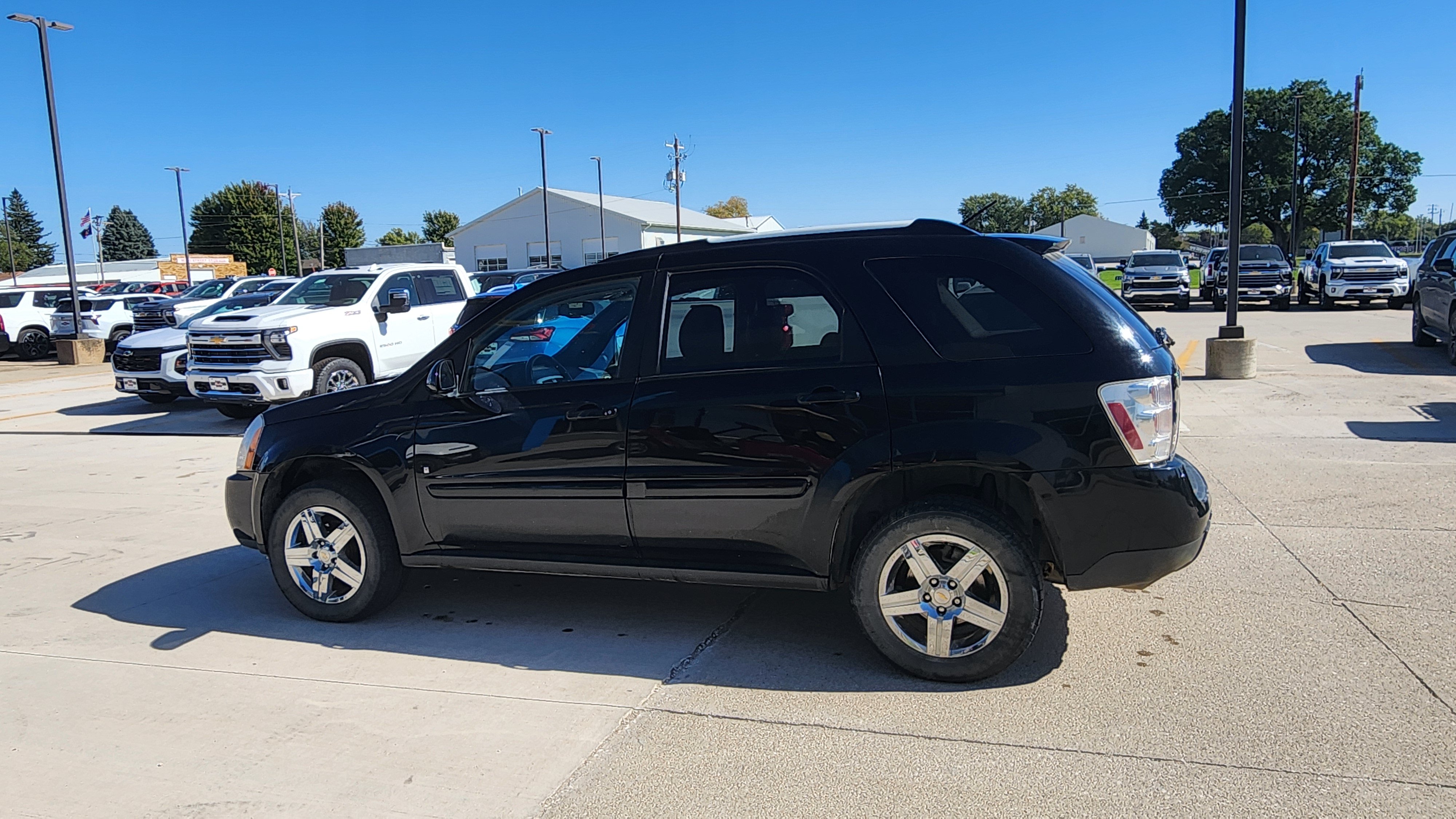 Used 2008 Chevrolet Equinox LT w/ LT Preferred Equipment Group AWD/4WD image 8