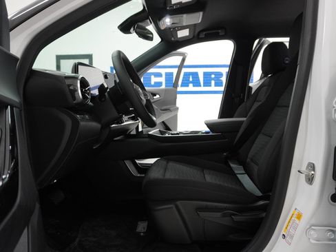 New 2026 Chevrolet Equinox LT w/ Midnight Edition FWD image 15