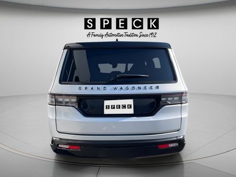 Used 2024 Jeep Grand Wagoneer L Series II w/ Quick Order Packagew 28T AWD/4WD image 3