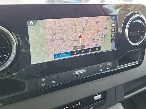 New 2024 Mercedes-Benz Sprinter 2500 image 19