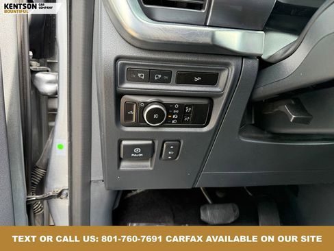 Used 2023 Ford F150 Lariat w/ FX4 Off-Road Package image 21