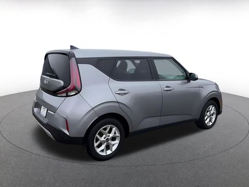 Used 2025 Kia Soul LX w/ LX Technology Package image 13