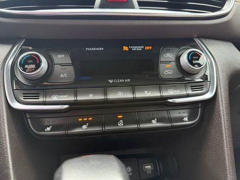 Used 2019 Hyundai Santa Fe AWD image 30