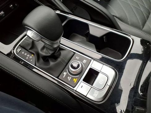 Used 2024 Kia Telluride SX Prestige X-Pro AWD/4WD image 25