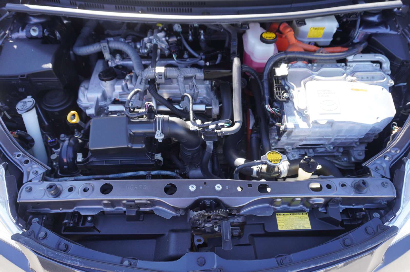 Used 2014 Toyota Prius C One FWD image 19