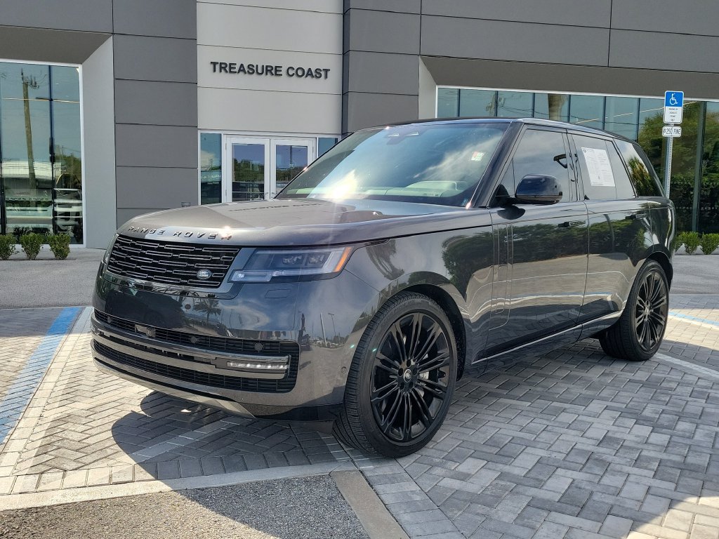 Certified 2025 Land Rover Range Rover SE AWD/4WD image 1